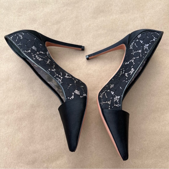 Tory Burch Glenna Pump Camellia Satin Lace Heels Size 10 Black - Picture 4 of 9